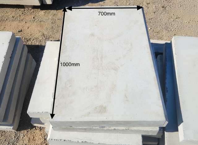 Large concrete catchpit cover