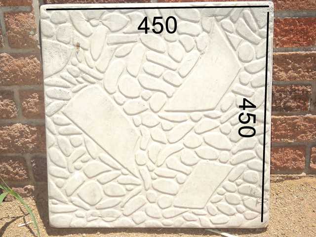 Interlocking concrete paving blocks